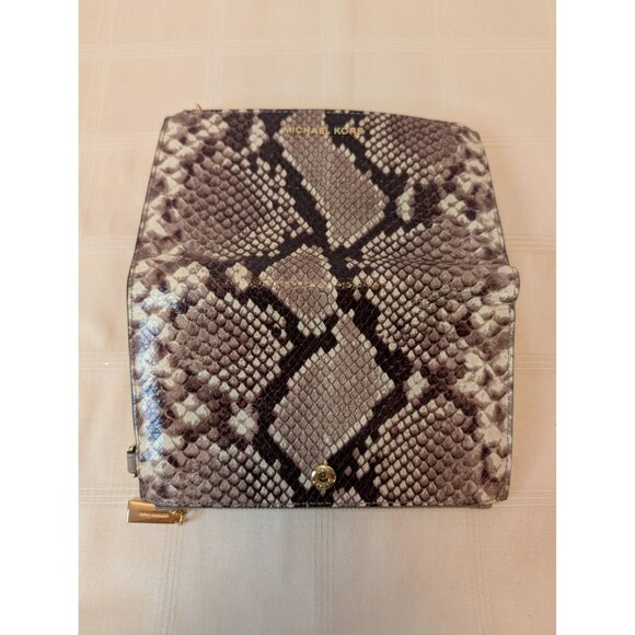 Michael Kors Python-Embossed Leather Zip-Around Wallet Coins Bills Card Slots ID - Picture 6 of 16